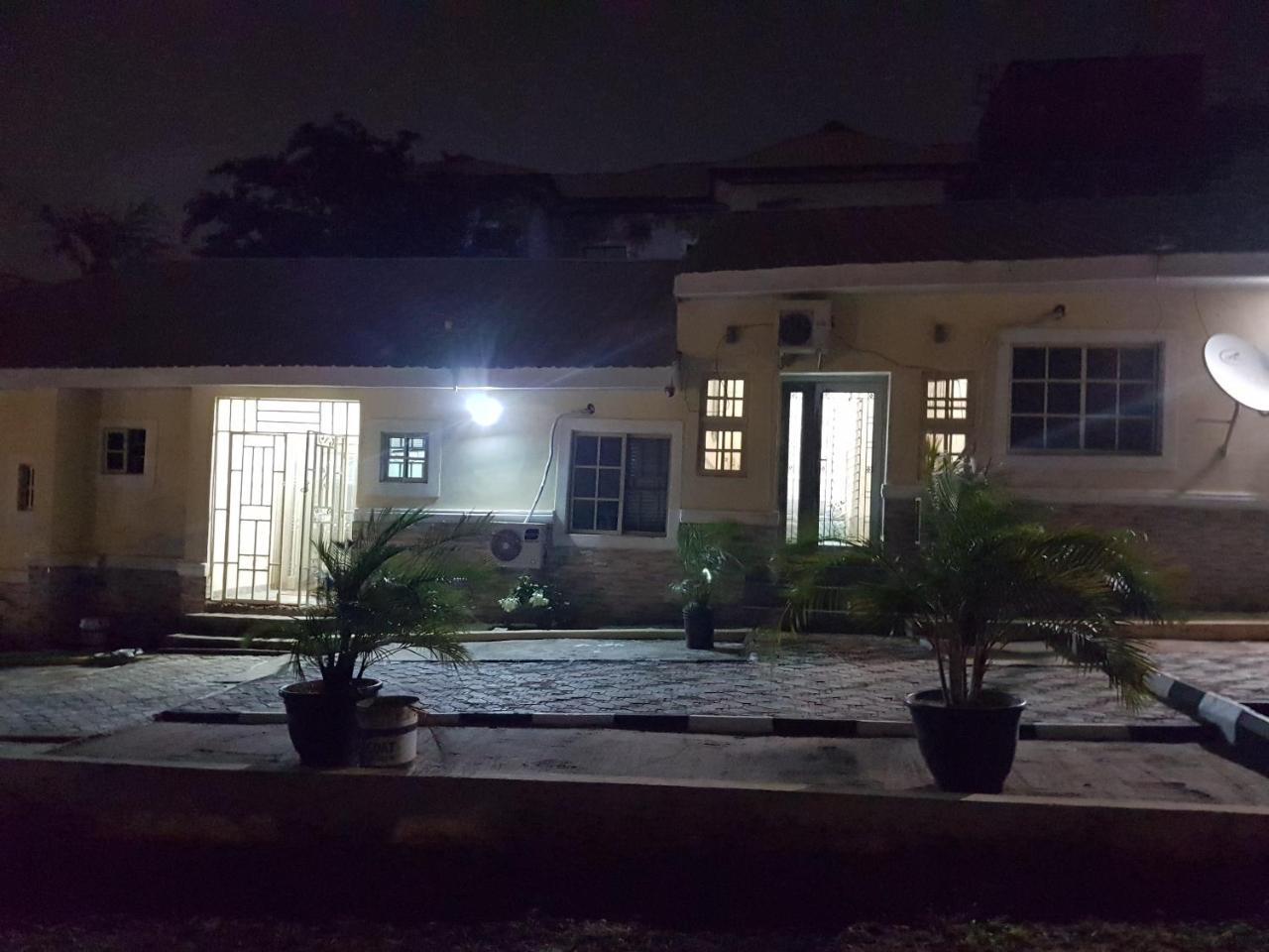 Rock Towers Apartments Abuja Exteriör bild