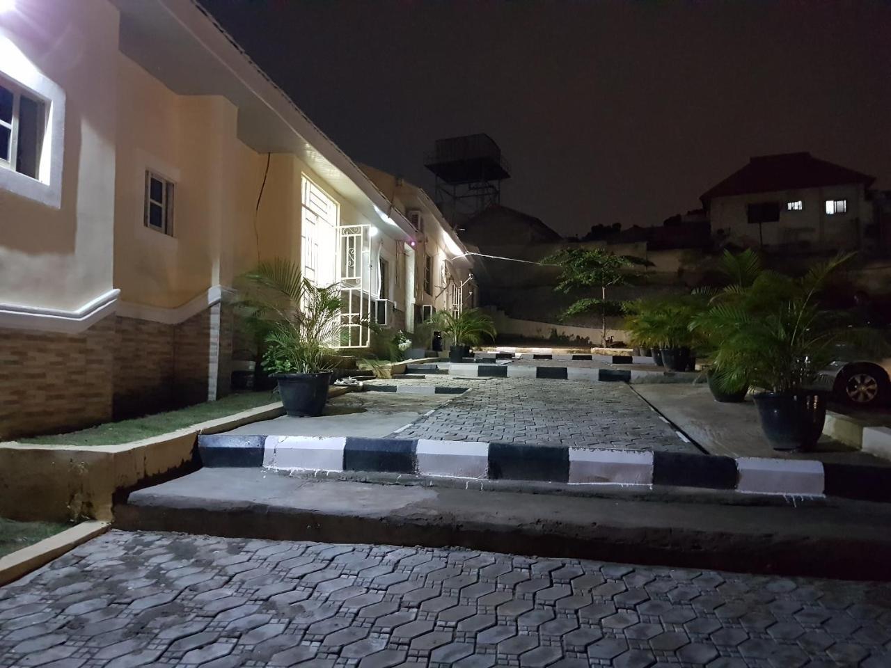 Rock Towers Apartments Abuja Exteriör bild