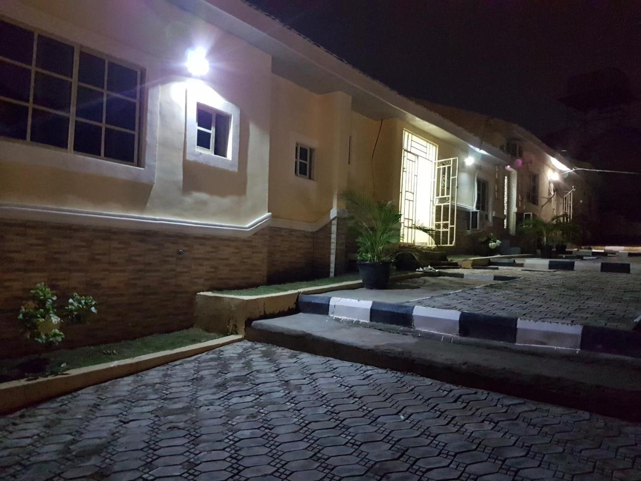 Rock Towers Apartments Abuja Exteriör bild